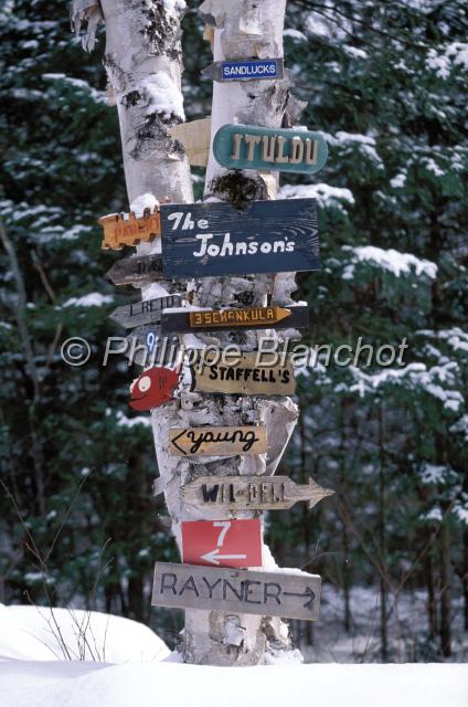 canada ontario  09.JPG - Panneaux directionnelsParc Algonquin sous la neigeOntarioCanada
